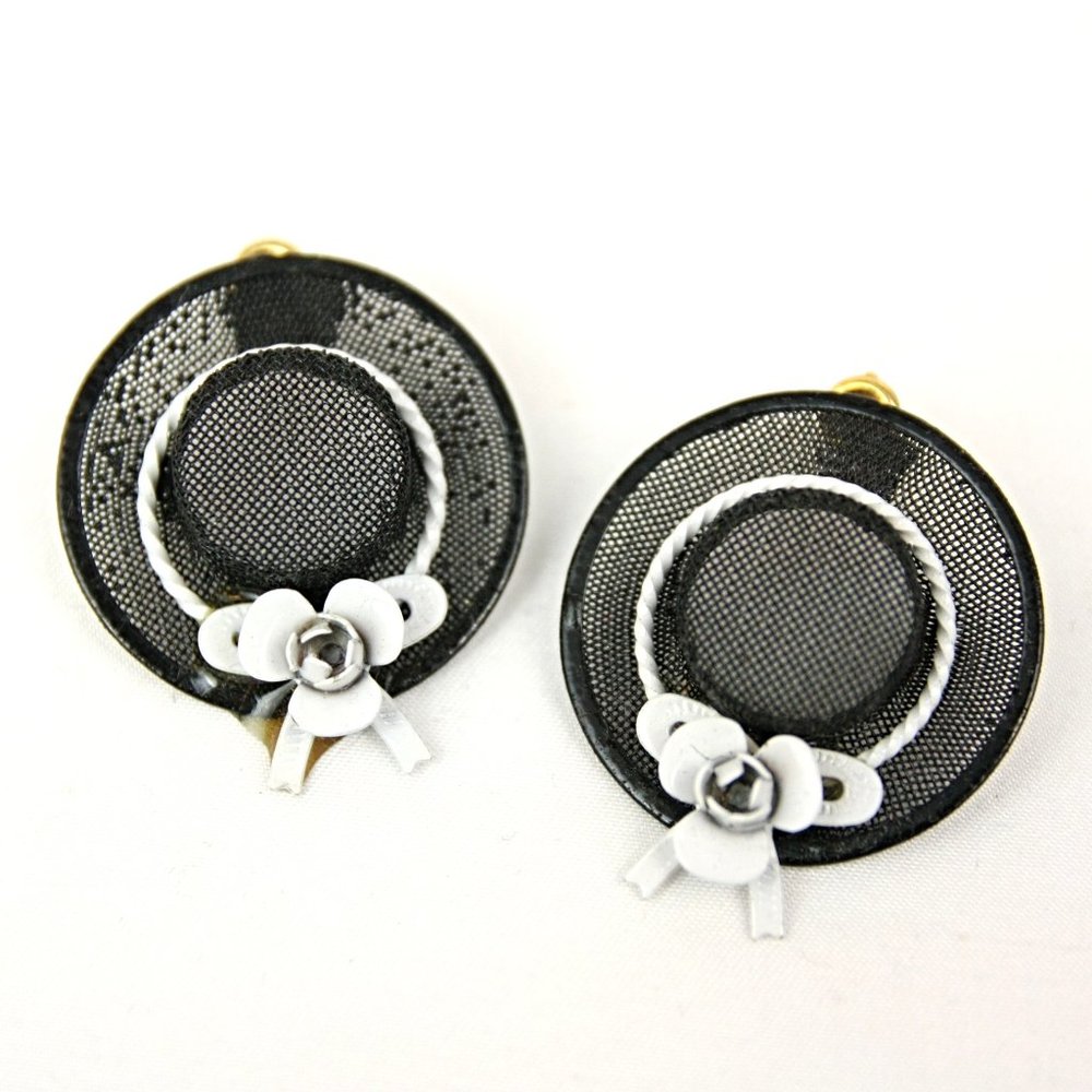 Vintage Fancy Floral Metal Mesh Hat Post Earrings Costume Jewelry Black